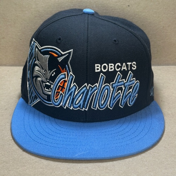 NBA Charlotte Bobcats Snapback Hat -GUC - Picture 1 of 7
